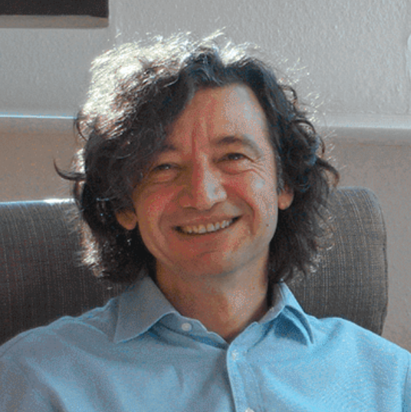 Portrait von Ahmet Ogan