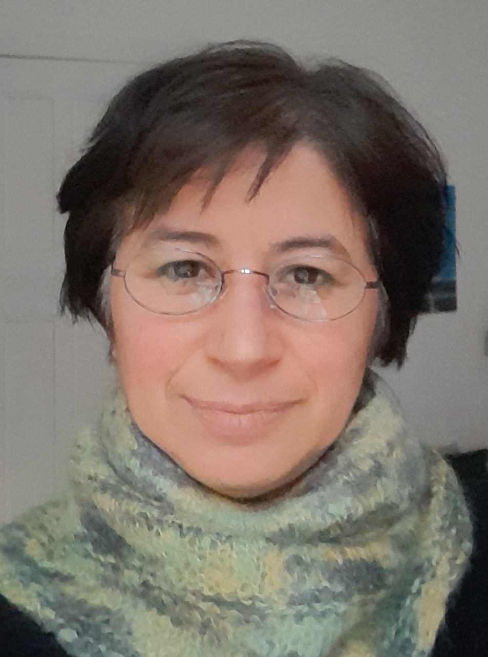 Portrait von Ayla Durdu